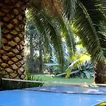 Les Jardins Du Patriarche 2* アグド