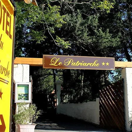 Les Jardins Du Patriarche Hotel
