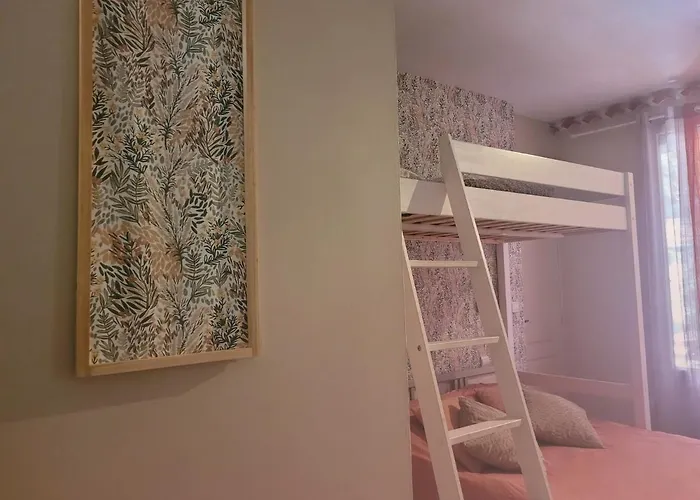 ホテル Les Jardins Du Patriarche 2*