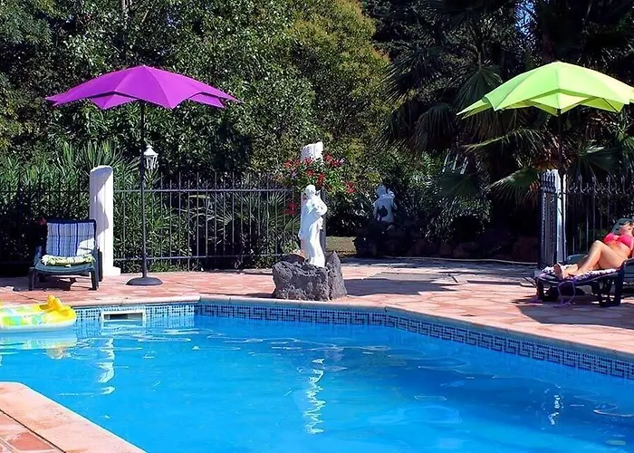 Les Jardins Du Patriarche 호텔 아그