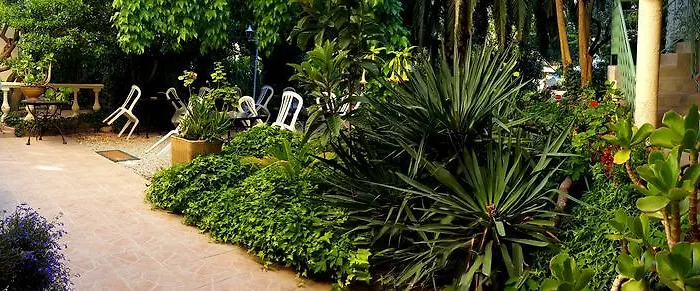 호텔 Les Jardins Du Patriarche 아그